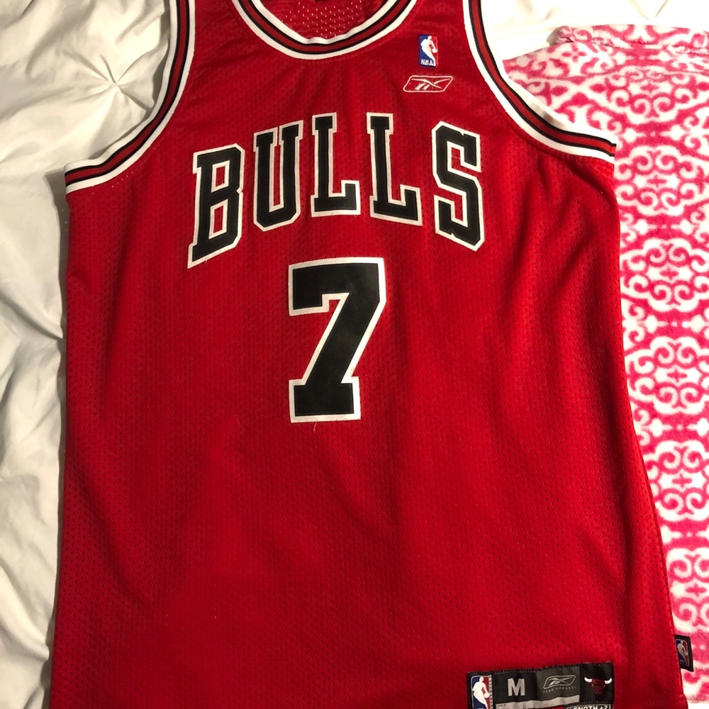 Size Medium Chicago Bulls Jersey